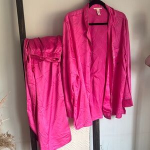 Victoria's Secret Bright Pink Satin Pajama Set
